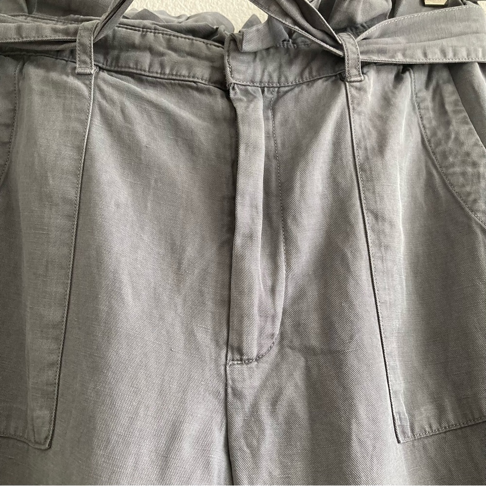 Alice + Olivia Gray High-Waisted Pants - Picture 6 of 16